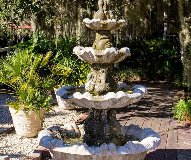 تختخواب و صبحانه Tybee Island Inn