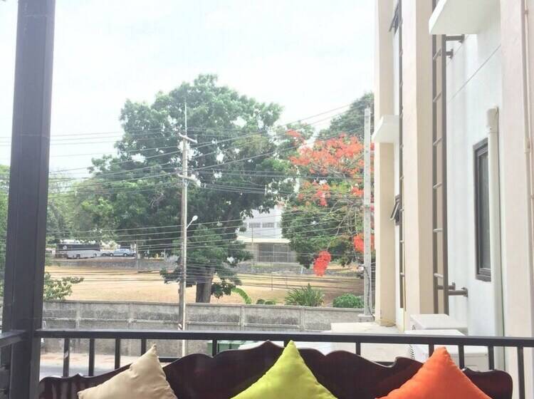 108 Beds Hostel