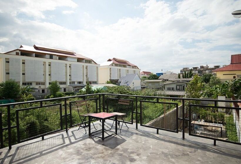 Allsum Hostel