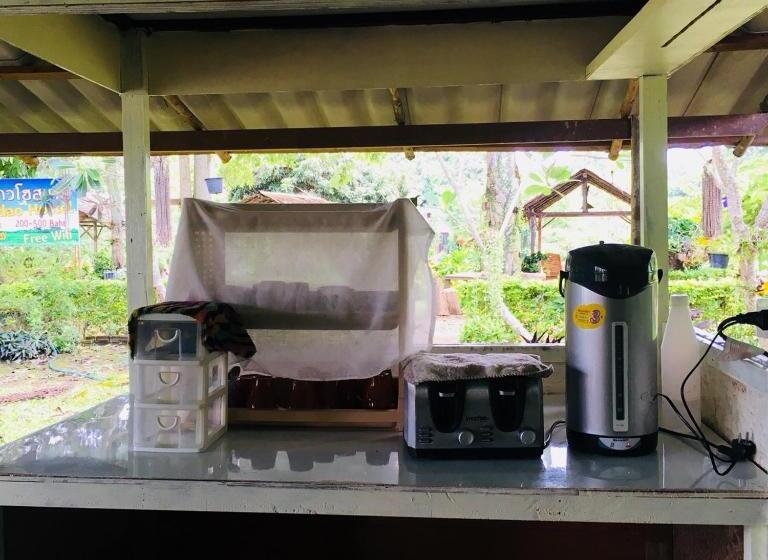 Chiang Dao Hostel