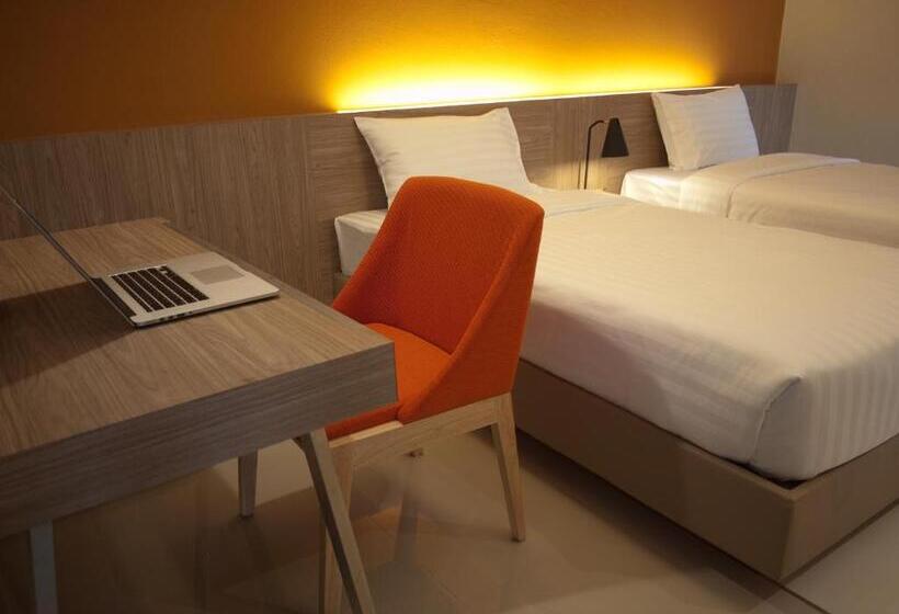 Abizz Hotel Lampang Airport