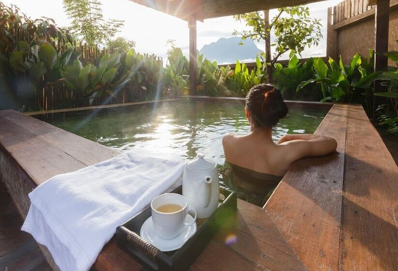 هتل Azalea Village Wellness Resort