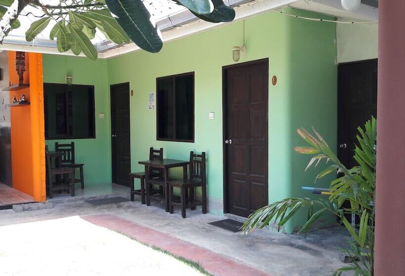 فندق Baan Kiengtalay Samroiyod