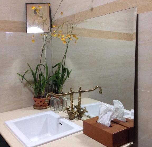 בית מלון כפרי Davinci Di Khao Yai