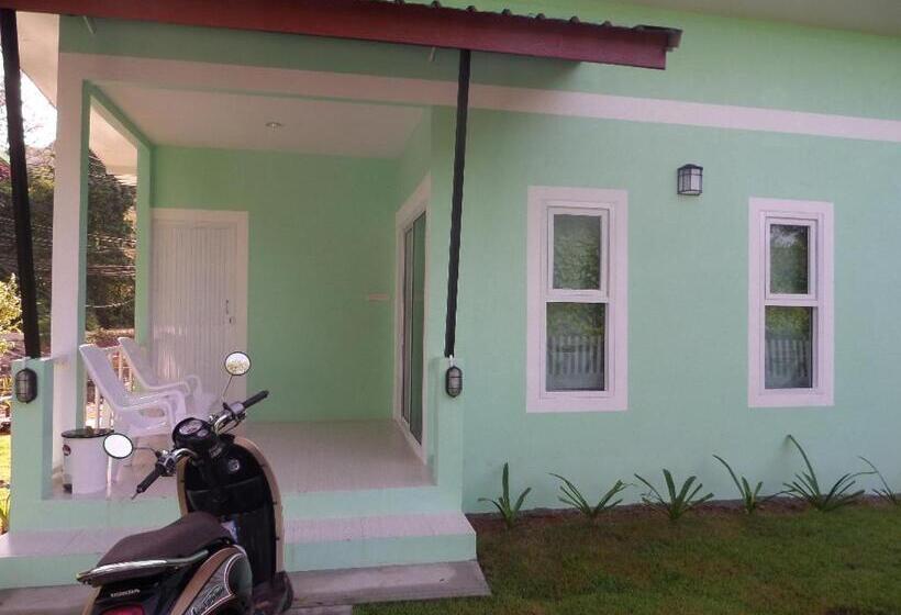 ホテル Lanta Triple Novel