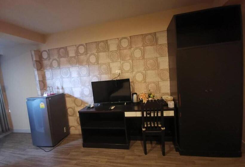 هتل Metro Residence