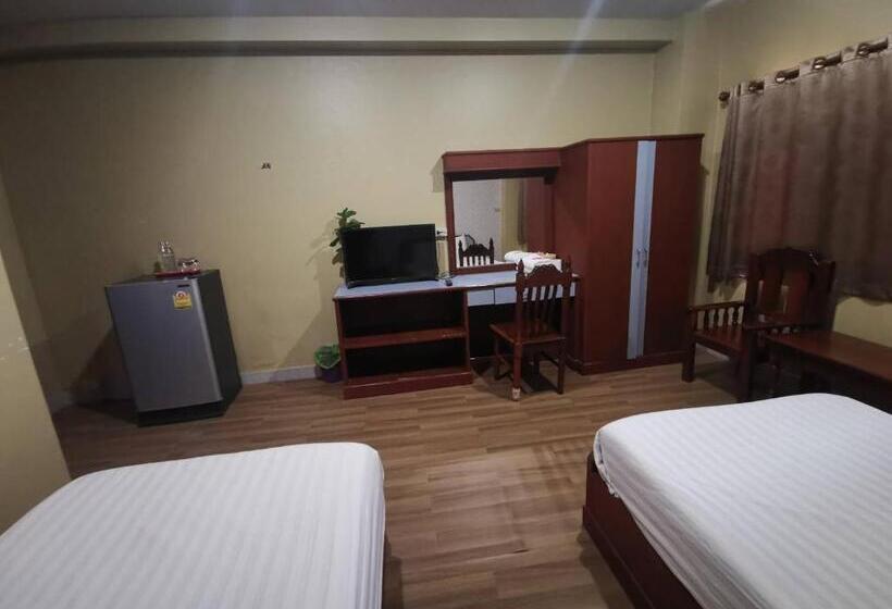 هتل Metro Residence