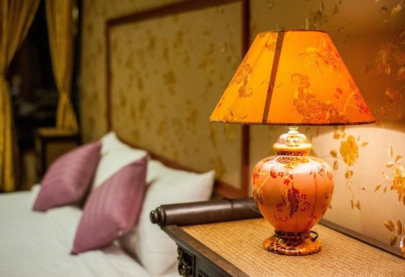 בית מלון כפרי Nongkhai Tavilla Resort And Convention Center