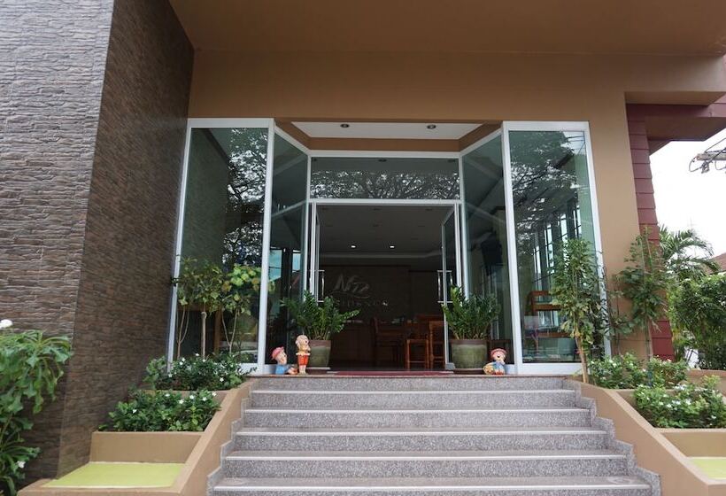 בית מלון כפרי Np Residence