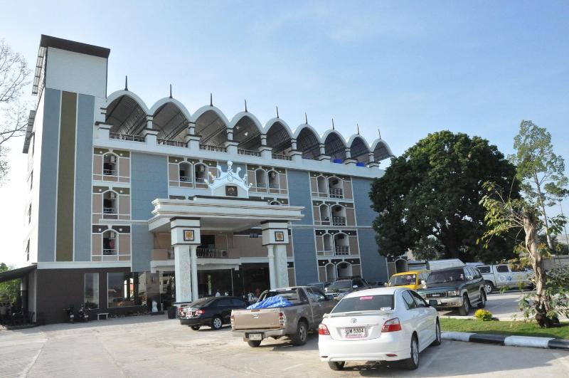 هتل Queen Palace