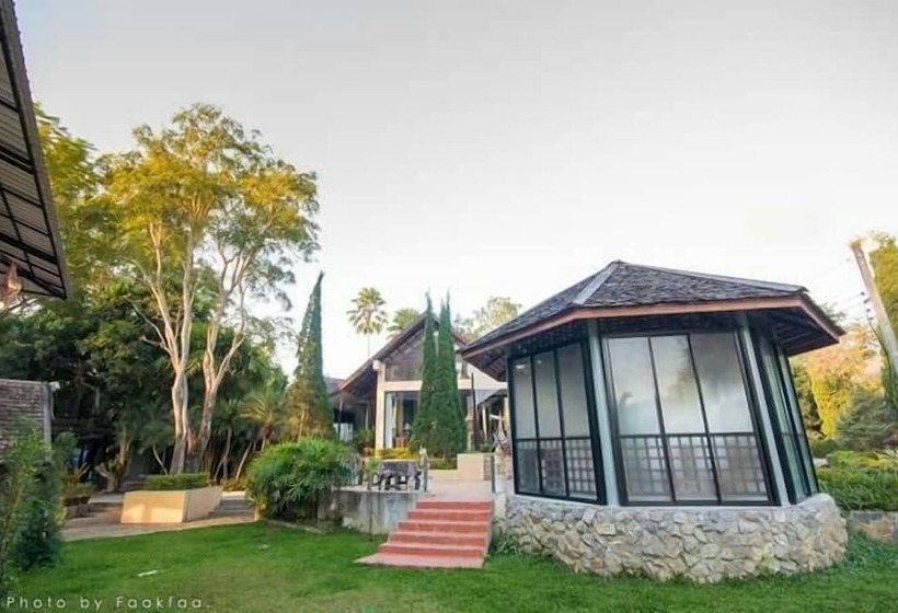 هتل Season Namkorn Resort