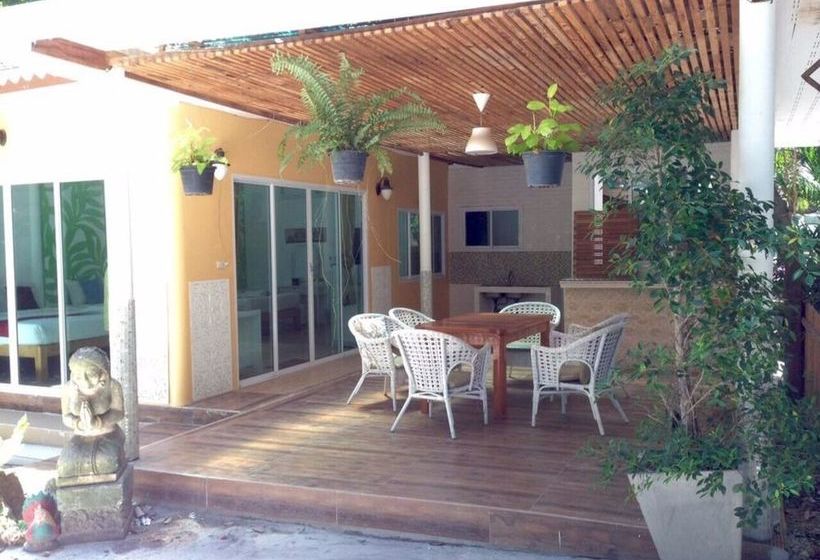 בית מלון כפרי Thipsamed Resort