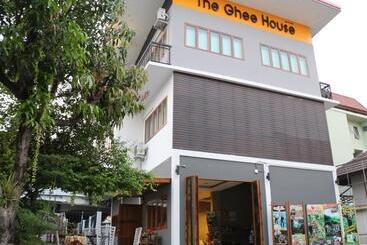 پانسیون The Ghee House