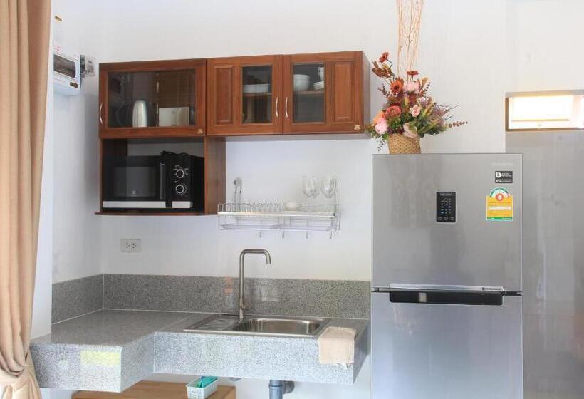 استراحتگاه Arthaya Villas   Sha Extra Plus