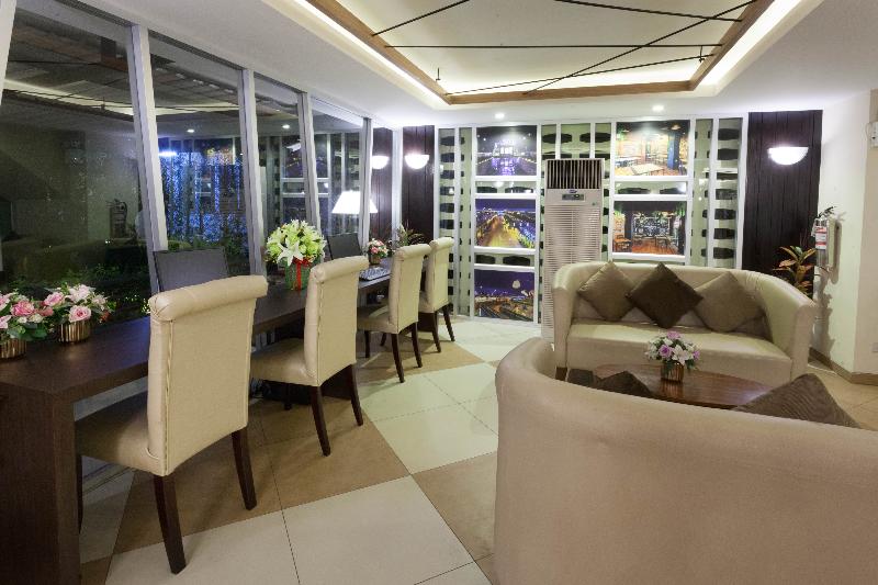 استراحتگاه Suvarnabhumi Ville Airport