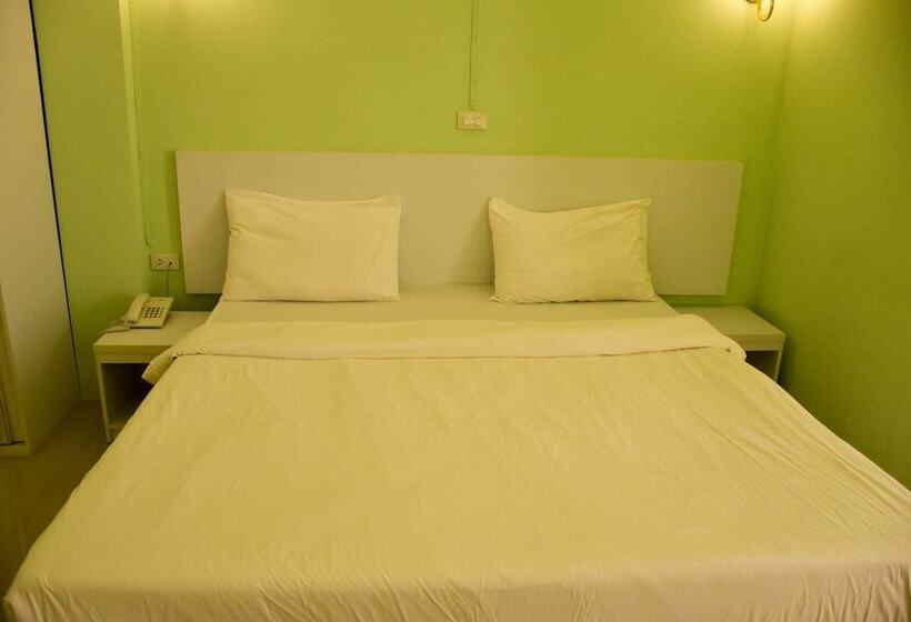 Siam Apple Hotel And Resort