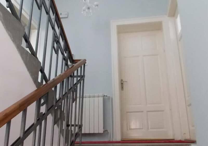 تختخواب و صبحانه Guest House Miss Depolo