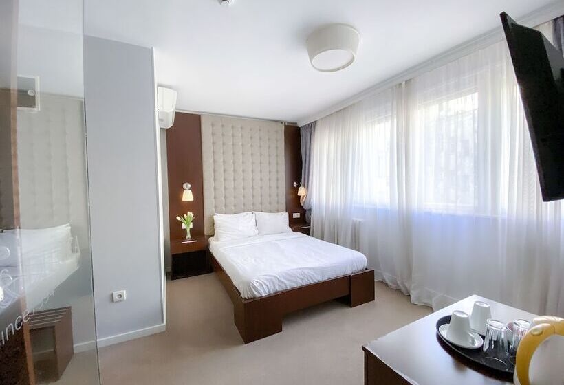 تختخواب و صبحانه Luxury Rooms Luca And De Luca