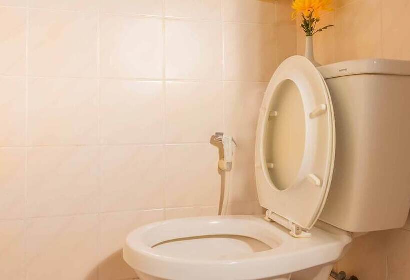 تختخواب و صبحانه Sabina Guesthouse Kamala