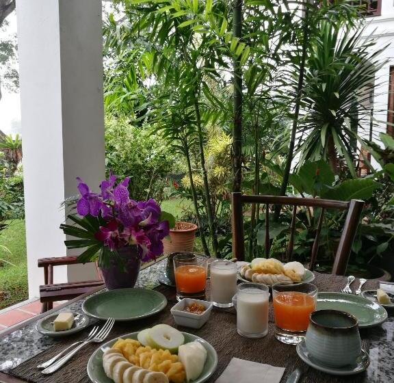 تختخواب و صبحانه Villa Albizia, Chiang Mai