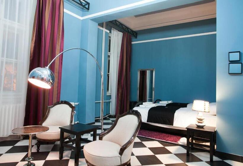 Bed & Breakfast Twenty