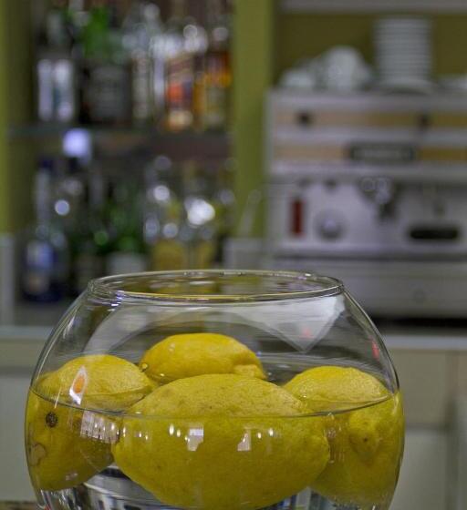 Garni Hotel Tri O
