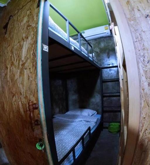 Hometown Hostel