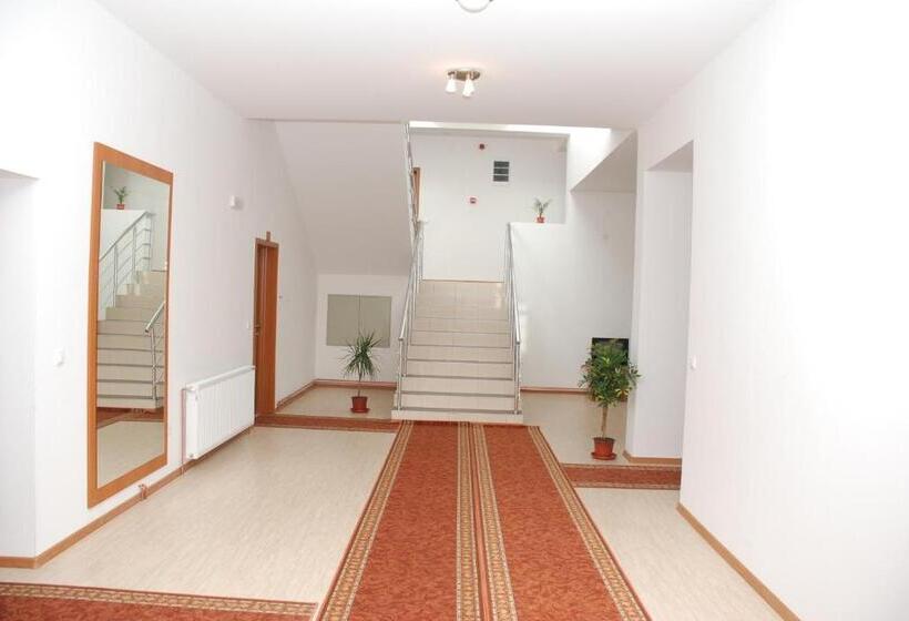 هتل M Garni