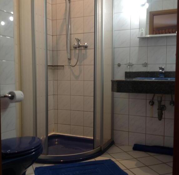 호텔 Pension Zum Ross