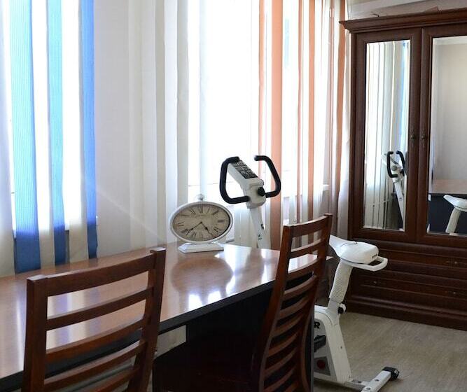 호텔 Poruchik Golicin