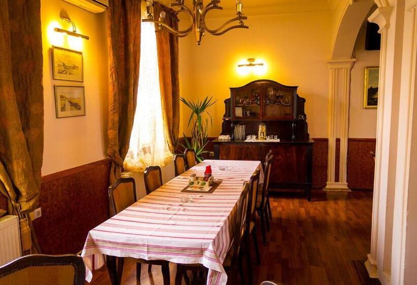 هتل Ugostiteljski Objekat Karibo