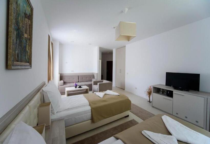 هتل Villa Otava Lux Spa