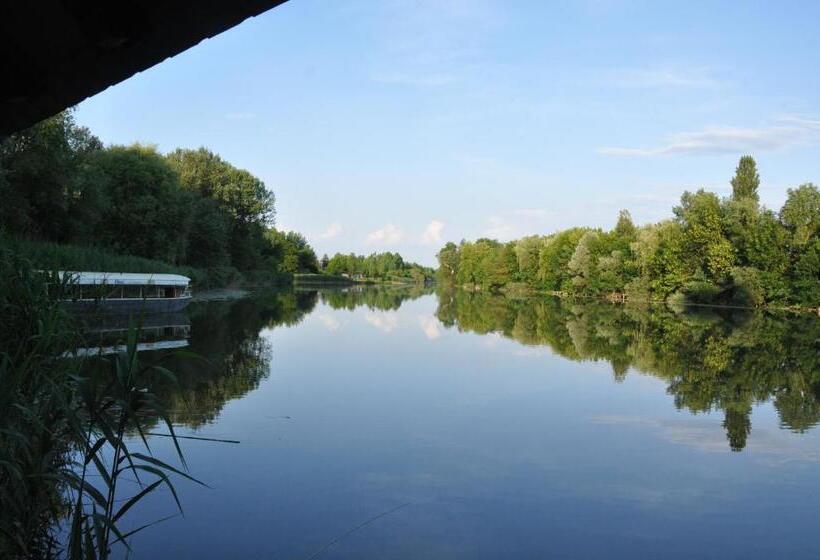 استراحتگاه Chalets & Rooms čarda šebešfok