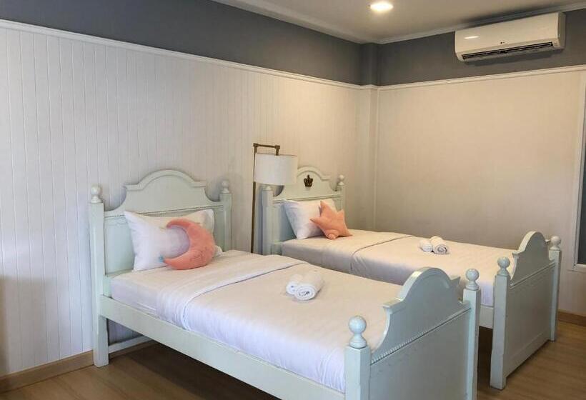 استراحتگاه La Riva Boutique