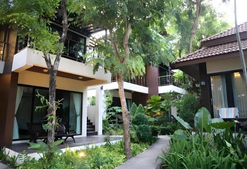 Silversand Resort