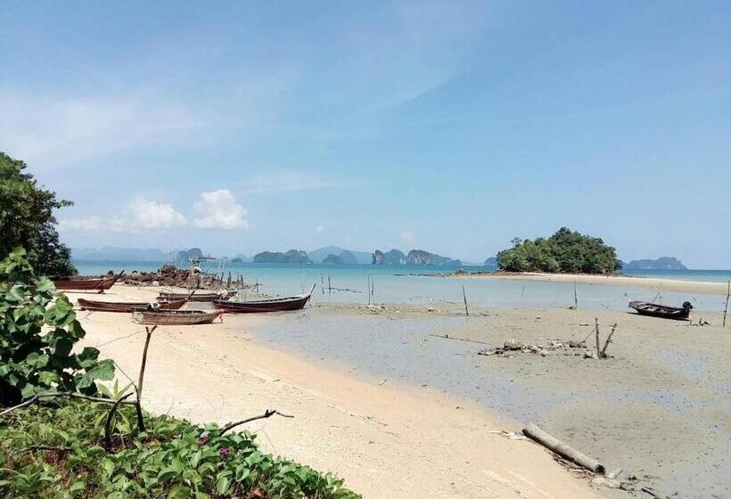 Suntisook Resort