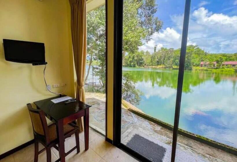 Waterjade Resort