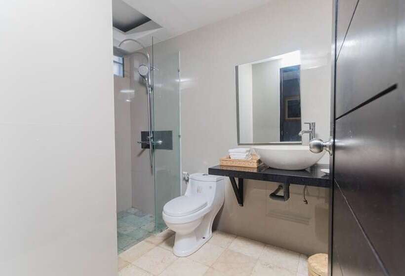 호텔 Nawa Sakti Ubud Suite