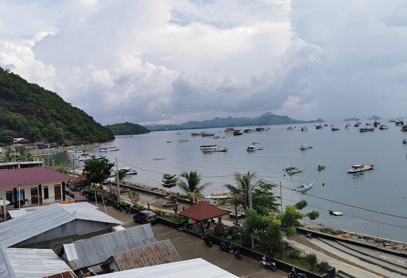تختخواب و صبحانه Flamingo Avia Labuan Bajo