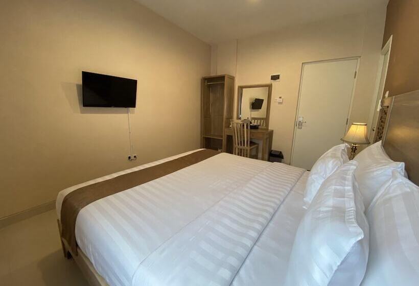 تختخواب و صبحانه Flamingo Avia Labuan Bajo