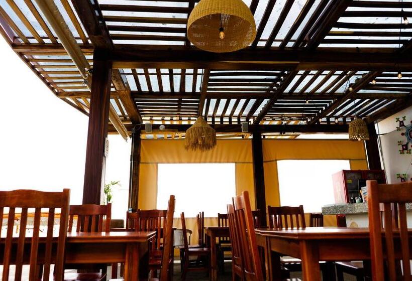 בית מלון כפרי Santa Martha Bungalows