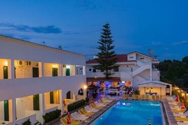 Chandris Apartments