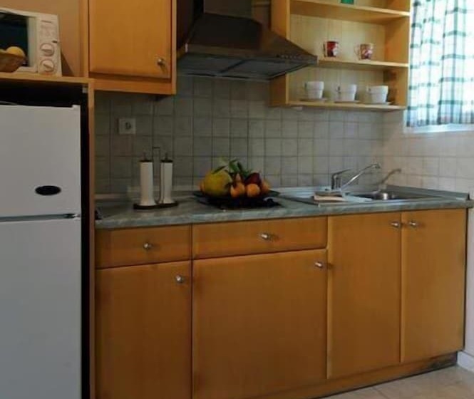 Kipos Ss Residences