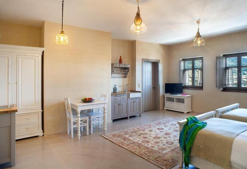 Haones Suites