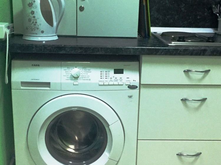 هاستل Den I Noch