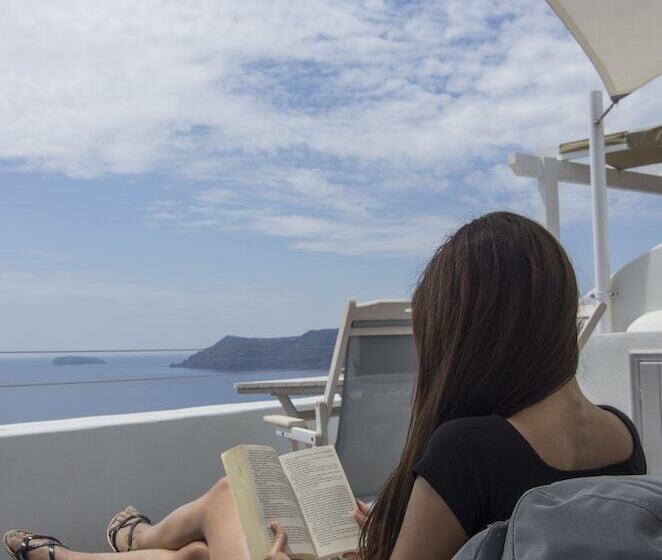 Fotos del hotel Ambition Suites:  37