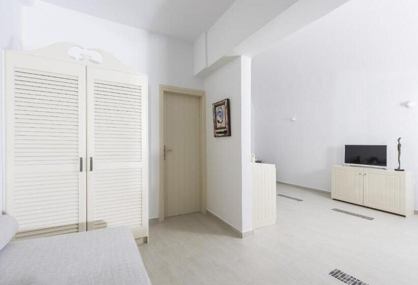 Fotos del hotel Ambition Suites:  29