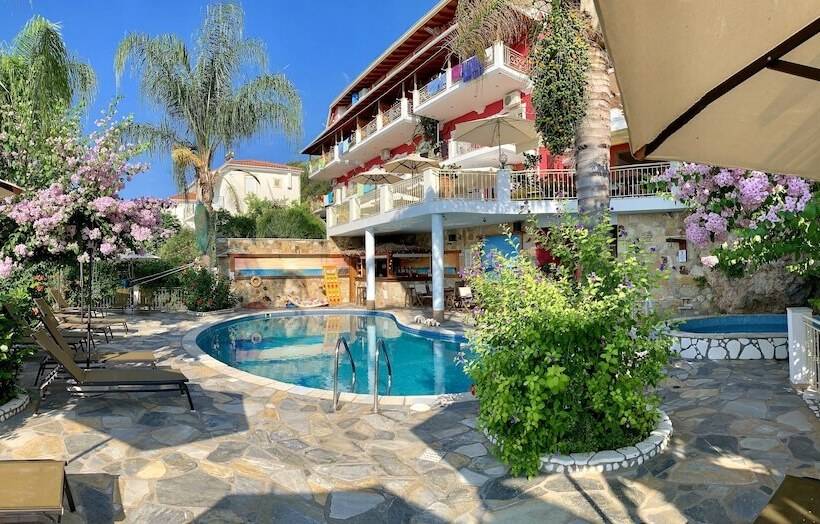 هتل Filoxenia Sea & View