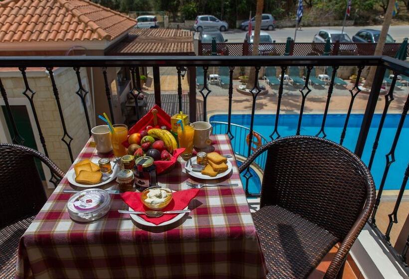 هتل Gianna Apartments
