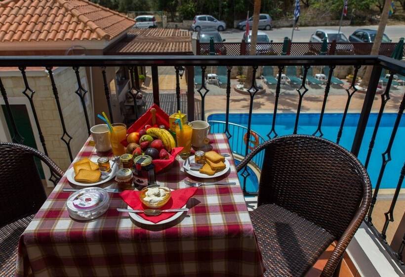هتل Gianna Apartments